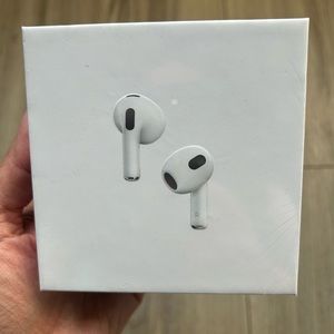 UNOPENED Apple third generation AirPods